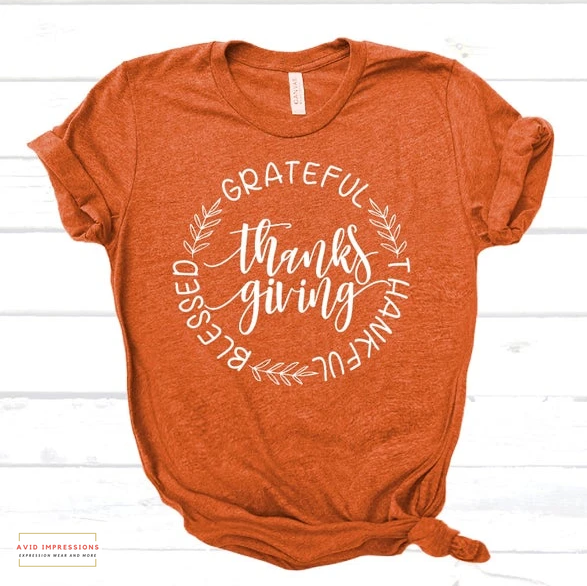 Thanksgiving Blessed Grateful Thankful Circle in Gold or White Lettering